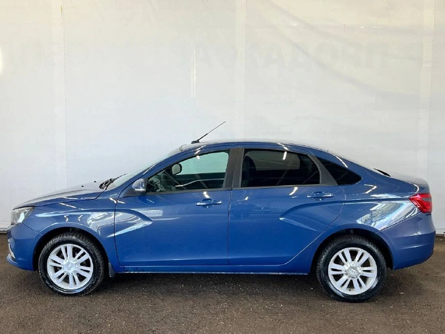 Lada (ВАЗ) Vesta, 2017г., передний привод, механика