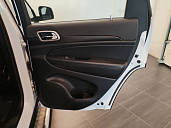 Jeep Grand Cherokee, 2013г., передний привод, автомат