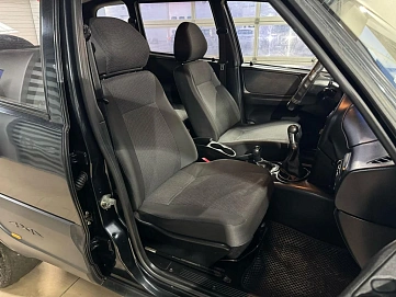 Chevrolet Niva, 2011г, полный привод, механика