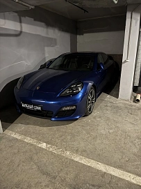 Porsche Panamera, 2011г, полный привод, робот