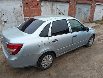 Lada (ВАЗ) Granta, 2012г, передний привод, автомат