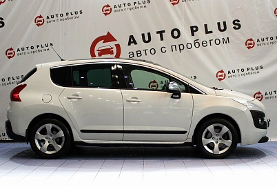 Peugeot 3008, 2010г, передний привод, автомат