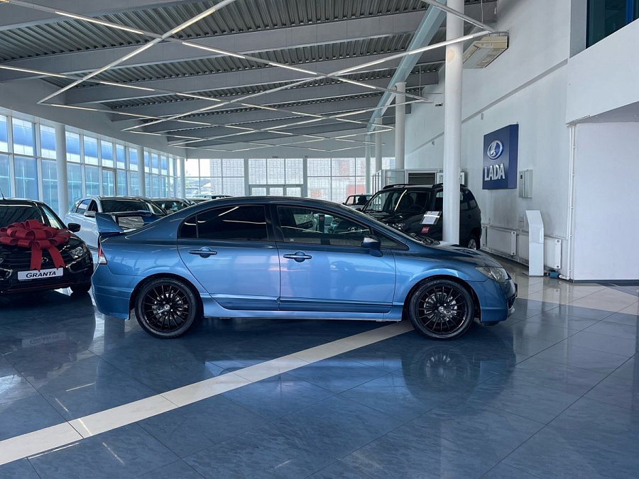 Honda Civic, 2009г., передний привод, механика