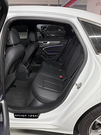 Audi A6, 2023г, полный привод, робот