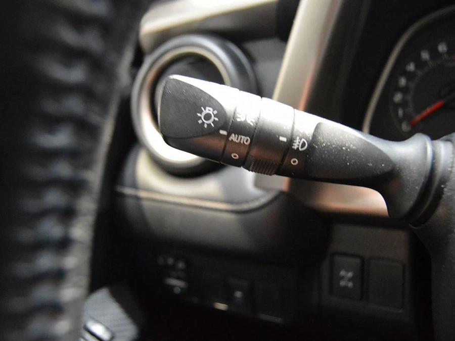 Toyota RAV4, 2014г., полный привод, вариатор