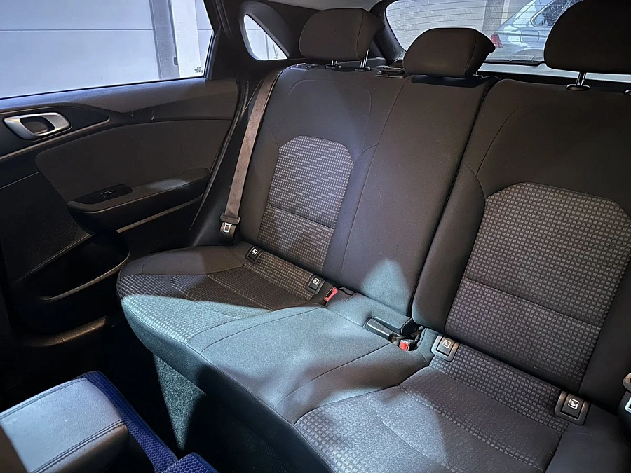 Kia Ceed, 2019г., передний привод, автомат