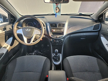 Hyundai Solaris, 2012г, передний привод, механика
