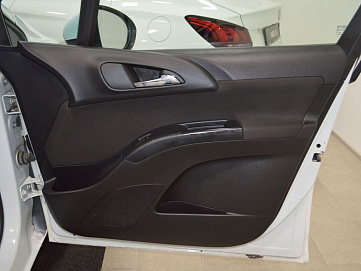 Opel Meriva, 2012г, передний привод, механика