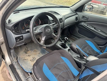 Nissan Almera, 2004г, передний привод, механика