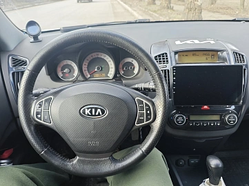 Kia Ceed, 2008г, передний привод, автомат
