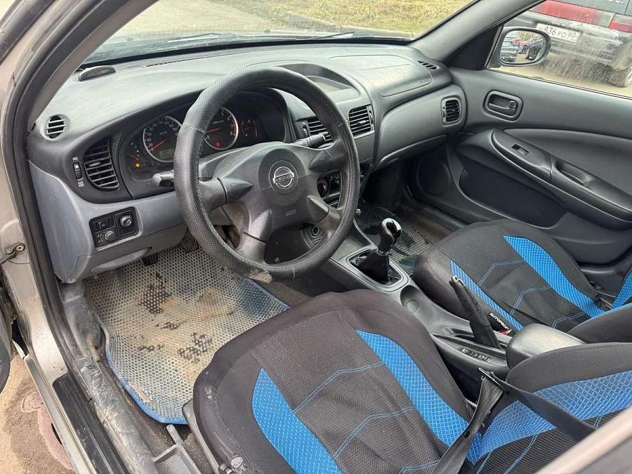 Nissan Almera, 2004г., передний привод, механика