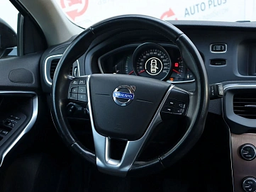 Volvo , 2014г., передний привод, автомат