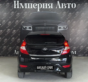 Hyundai Solaris, 2011г, передний привод, автомат