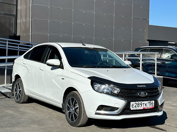 Lada (ВАЗ) Vesta, 2018г., передний привод, робот