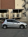 Peugeot 308, 2011г., передний привод, автомат