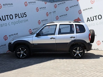 Chevrolet Niva, 2012г, полный привод, механика