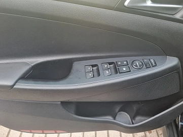 Hyundai Tucson, 2019г, передний привод, автомат