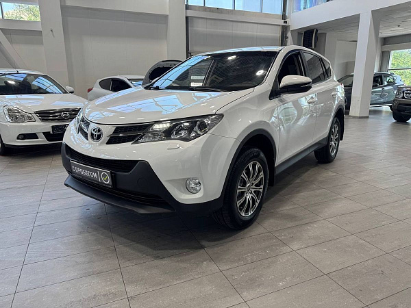 Toyota RAV4, 2013г., полный привод, вариатор