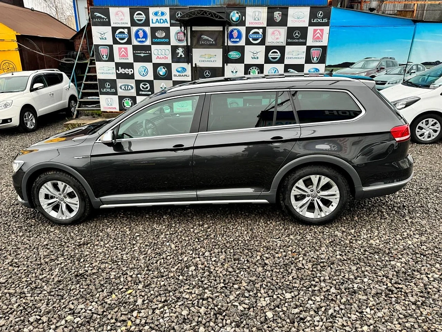 Volkswagen Passat, 2019г., полный привод, робот
