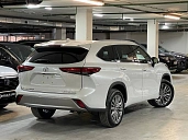 Toyota Highlander, 2025г., полный привод, автомат