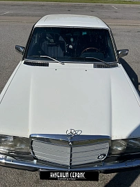 Mercedes-Benz W123, 1985г, задний привод, механика