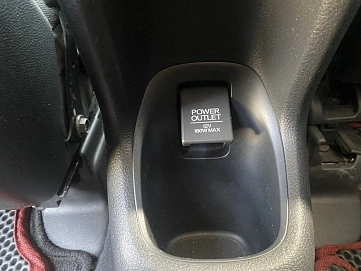 Honda Vezel, 2015г, передний привод, вариатор