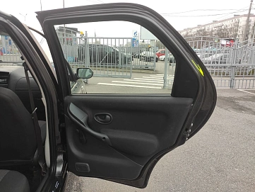 Fiat Albea, 2008г, передний привод, механика