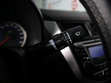 Hyundai Solaris, 2013г., передний привод, автомат