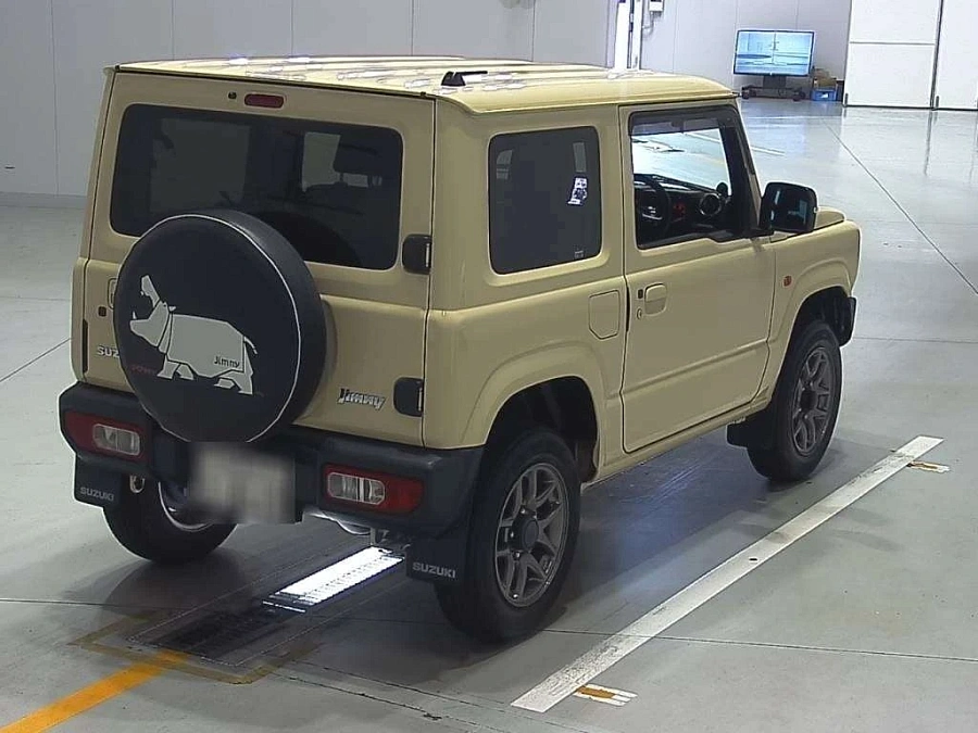 Suzuki Jimny, 2021г., полный привод, механика