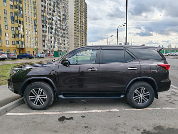 Toyota Fortuner, 2020г, задний привод, автомат