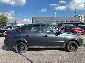 Lada (ВАЗ) Granta, 2015г, передний привод, механика