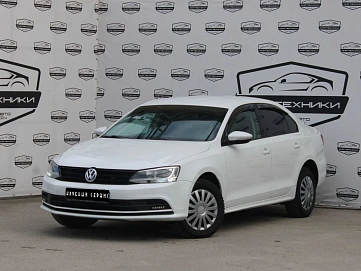 Volkswagen Jetta, 2016г, передний привод, автомат