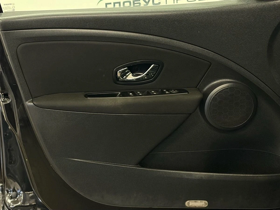 Renault Fluence, 2012г., передний привод, механика