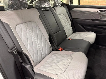 Volkswagen Tavendor, 2025г, полный привод, робот