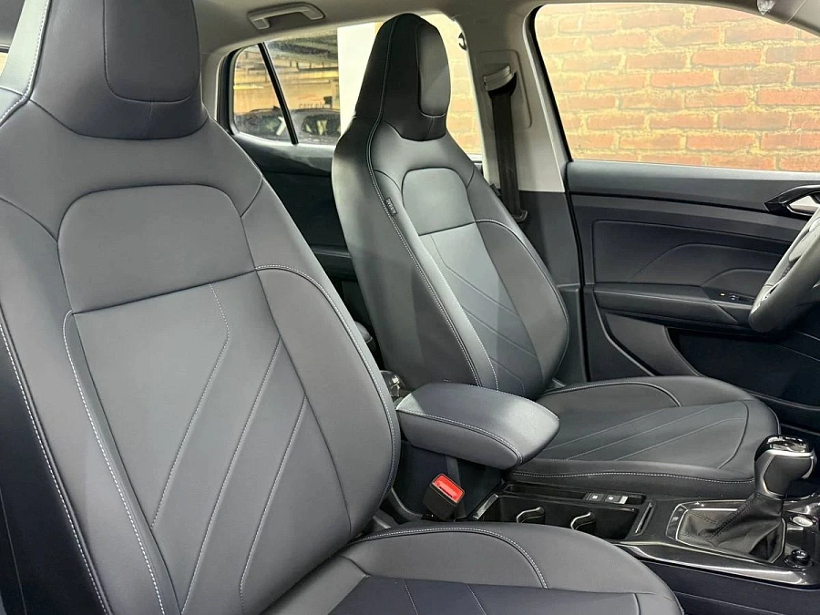 Volkswagen Tharu XR, 2025г., передний привод, робот