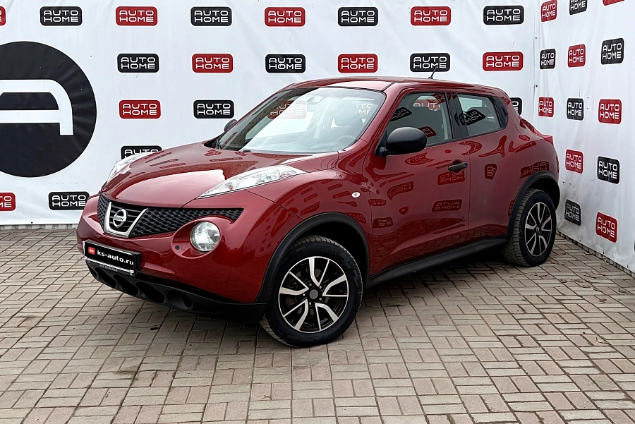 Nissan Juke, 2013г., передний привод, вариатор