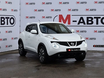 Nissan Juke, 2013г., передний привод, вариатор