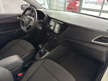 Hyundai Solaris, 2017г, передний привод, механика