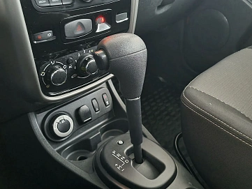 Renault Duster, 2014г, передний привод, автомат