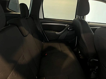 Renault Duster, 2018г, передний привод, автомат