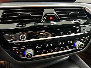 BMW , 2020г., полный привод, автомат