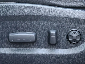 Hyundai Santa Fe, 2015г, полный привод, автомат