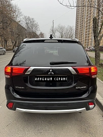 Mitsubishi Outlander, 2018г, полный привод, вариатор
