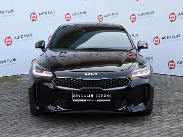 Kia Stinger, 2023г, полный привод, автомат