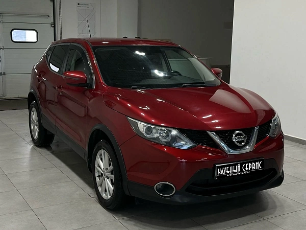 Nissan Qashqai, 2016г., передний привод, вариатор
