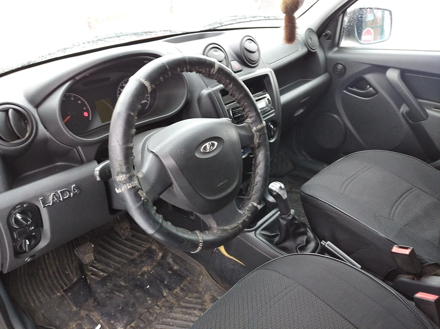 Lada (ВАЗ) Granta, 2013г., передний привод, механика