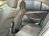 Toyota Avensis, 2003г., передний привод, автомат