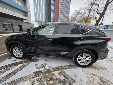 Lexus NX, 2017г, полный привод, автомат
