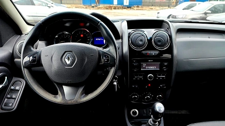 Renault Duster, 2017г, полный привод, механика