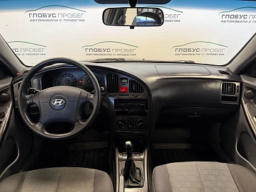 Hyundai Elantra, 2008г., передний привод, механика